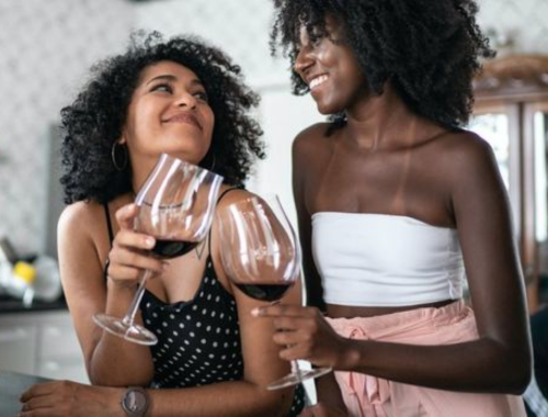 Amizade Colorida: regras básicas para aproveitar os benefícios sem complicações	